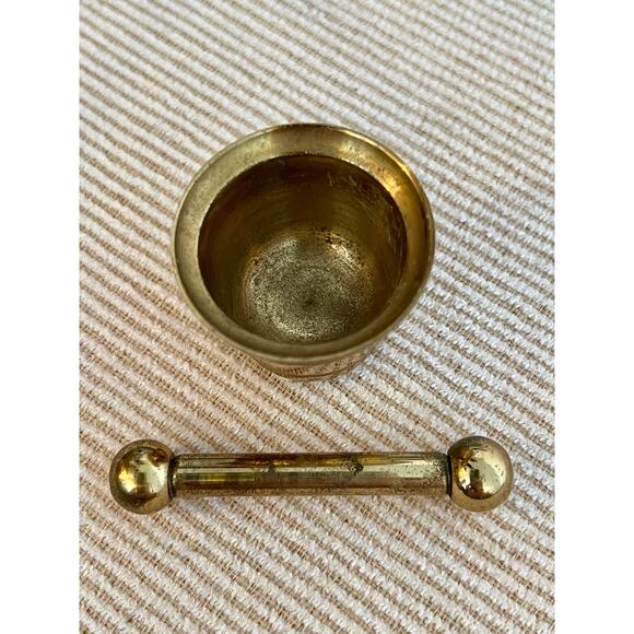 Mini Vintage Brass Pestel and Mortar, Wiccan, Herbs, Kitchen, Pharmacy - Picture 9 of 9
